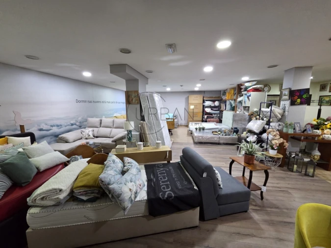 Loja para Venda em Viseu Foto 2