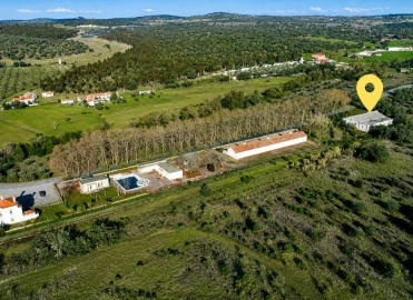 Armazém para Venda em Cabeço de Vide