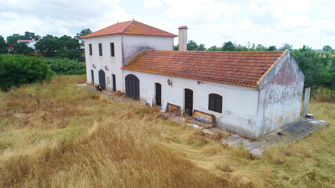 Moradia T3 para Venda em Palhais e Coina Foto 1