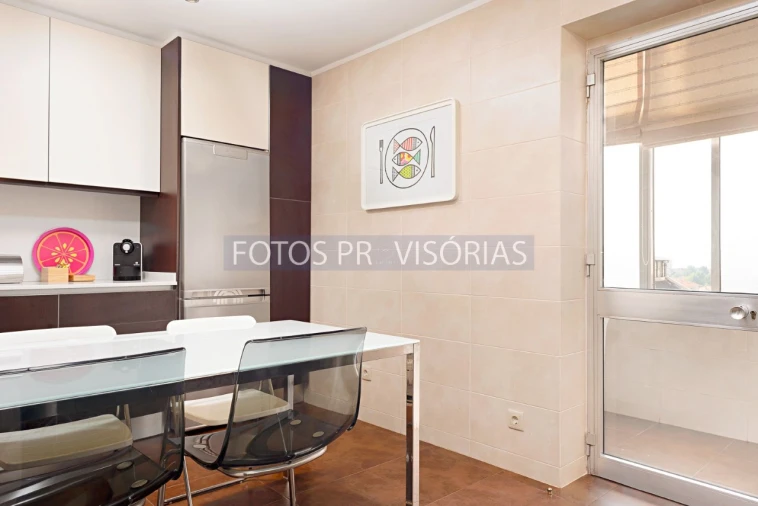 Apartamento T4 para Venda em Bonfim Foto 5