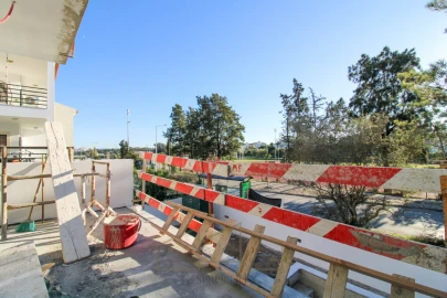 Moradia T4 para Venda em Charneca de Caparica e Sobreda