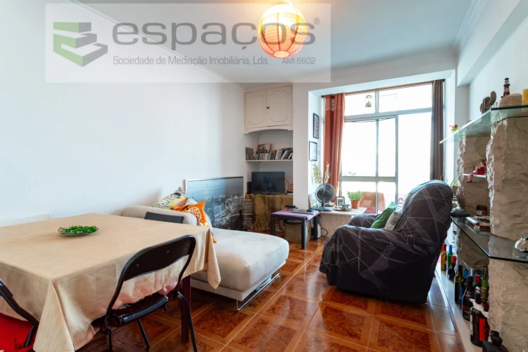 Apartamento T2 para Venda em Santa Iria de Azoia, São João da Talha e Bobadela Foto 9