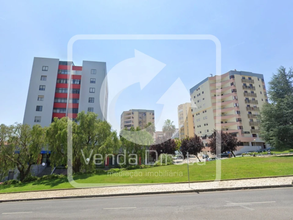 Apartamento T3 para Venda em Ramada e Caneças Foto 18