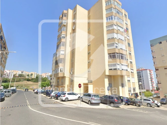 Apartamento T3 para Venda em Ramada e Caneças Foto 7