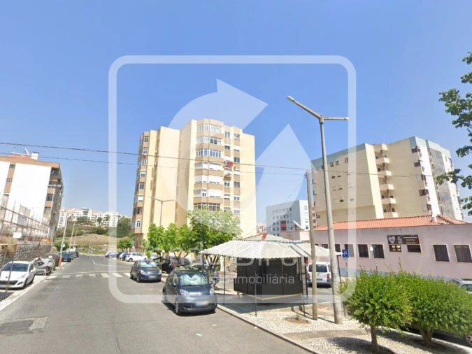 Apartamento T3 para Venda em Ramada e Caneças Foto 9