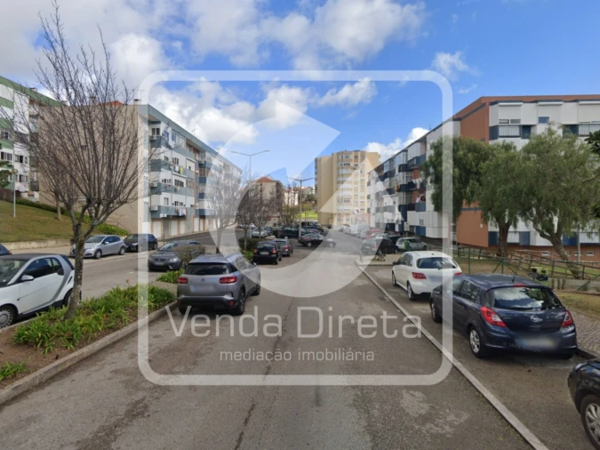 Apartamento T3 para Venda em Ramada e Caneças Foto 19