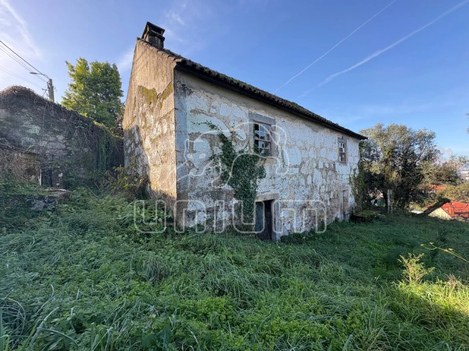 Moradia T2 para Venda em Geraz do Lima (Santa Maria, Santa Leocádia, Moreira), Deão Foto 2