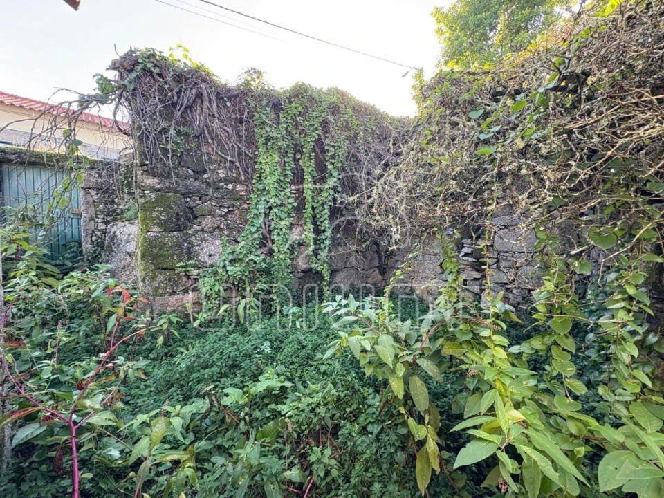 Moradia T2 para Venda em Geraz do Lima (Santa Maria, Santa Leocádia, Moreira), Deão Foto 13