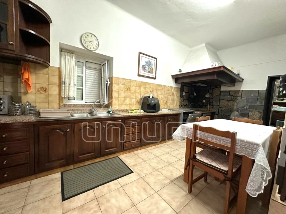 Moradia T4 para Venda em Vila de Punhe Foto 19