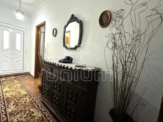 Moradia T4 para Venda em Vila de Punhe Foto 18