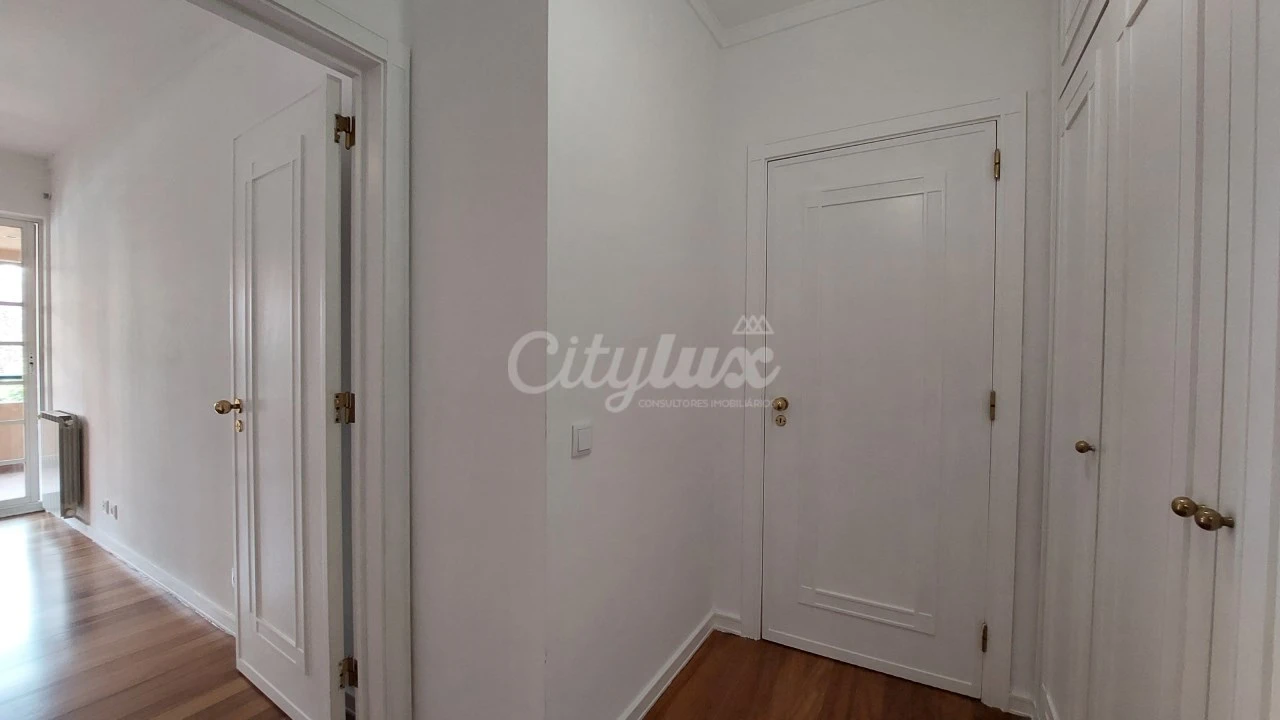 Apartamento T2 para Arrendamento em Cascais e Estoril Foto 25