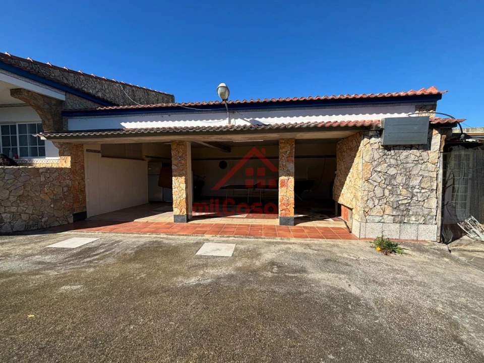 Moradia T4 para Arrendamento em Ericeira Foto 11