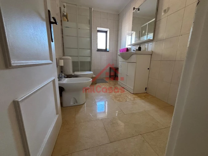 Moradia T4 para Arrendamento em Ericeira Foto 19