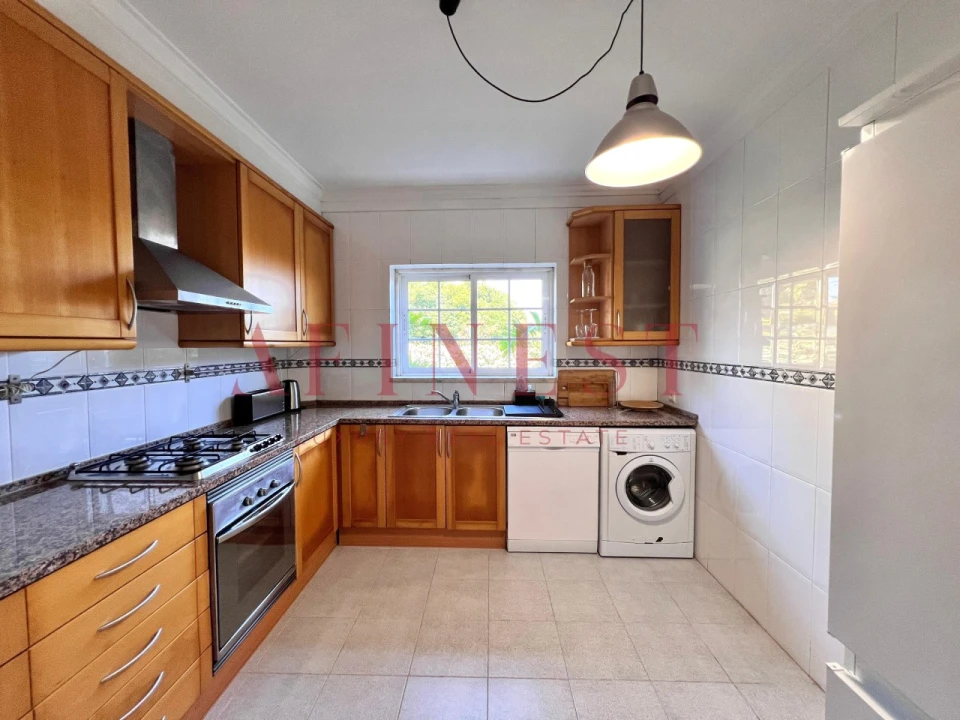 Apartamento T2 para Arrendamento em Santa Maria e São Miguel, São Martinho, São Pedro Penaferrim Foto 2