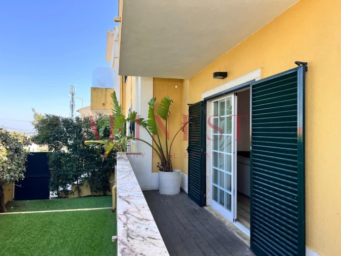 Apartamento T2 para Arrendamento em Santa Maria e São Miguel, São Martinho, São Pedro Penaferrim Foto 28