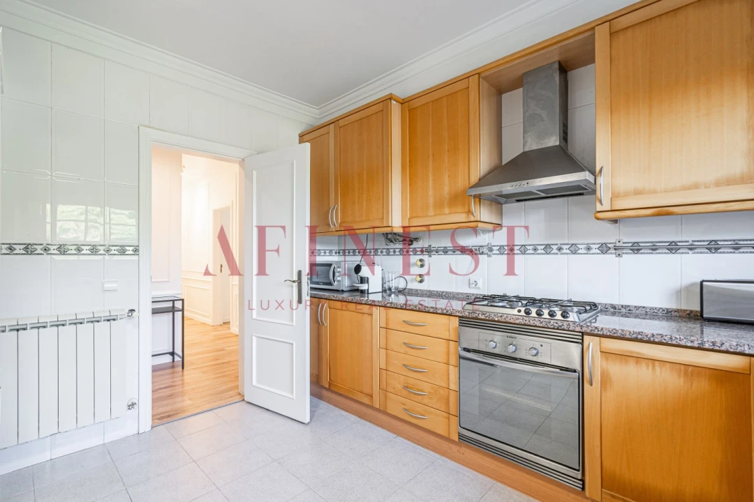 Apartamento T2 para Arrendamento em Santa Maria e São Miguel, São Martinho, São Pedro Penaferrim Foto 14