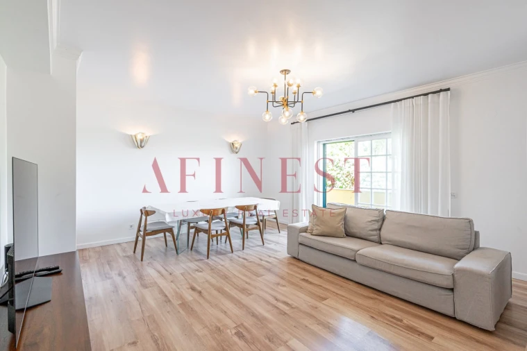 Apartamento T2 para Arrendamento em Santa Maria e São Miguel, São Martinho, São Pedro Penaferrim Foto 2