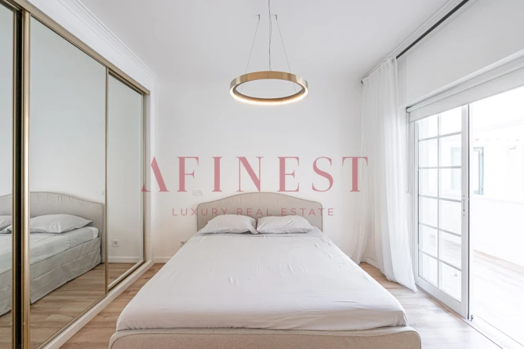 Apartamento T2 para Arrendamento em Santa Maria e São Miguel, São Martinho, São Pedro Penaferrim Foto 22