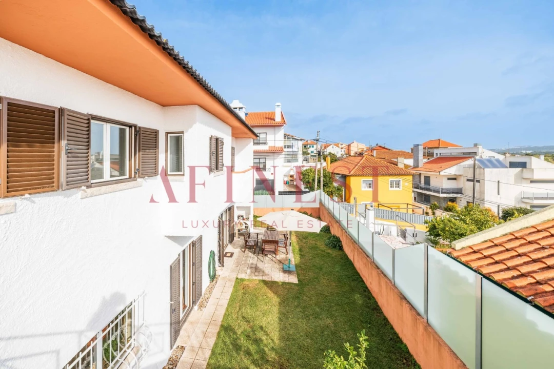 Moradia T4 para Venda em Porto Salvo Foto 64