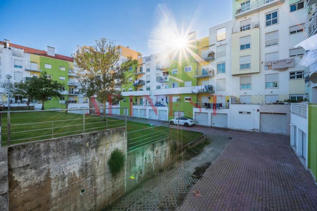 Apartamento T4 para Venda em Alcochete Foto 70