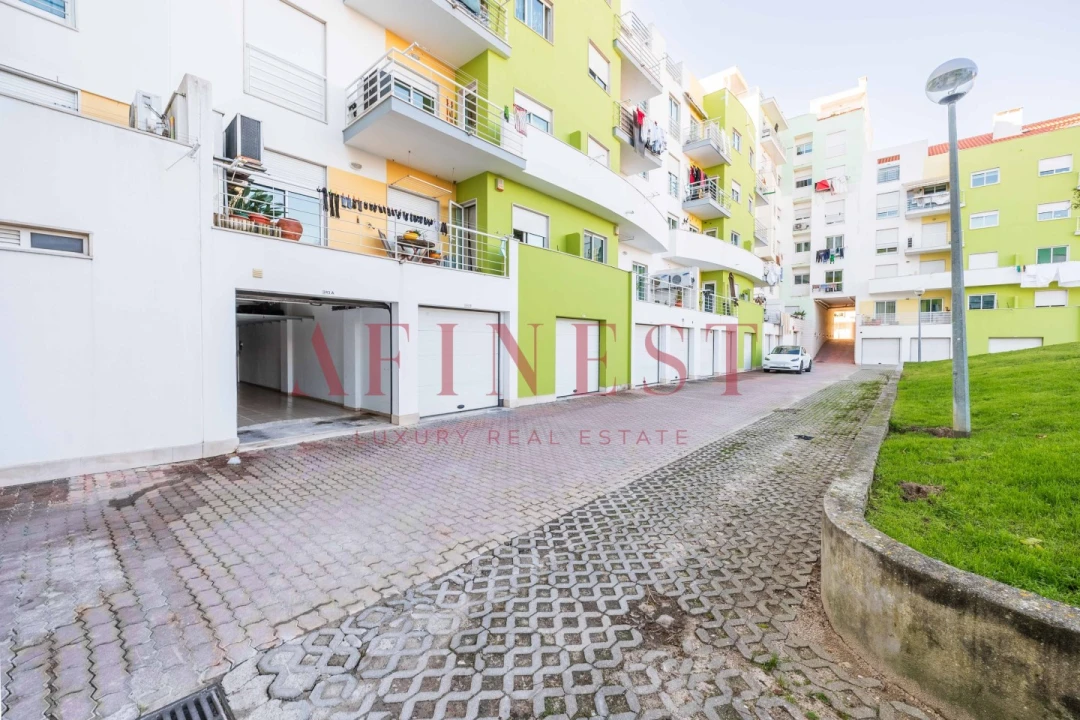 Apartamento T4 para Venda em Alcochete Foto 68