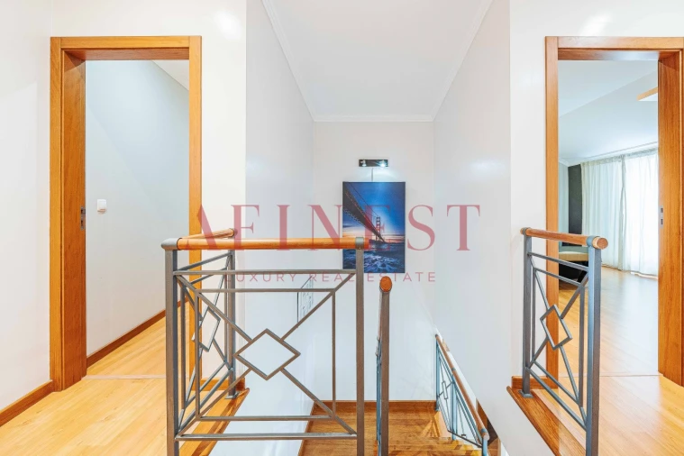 Apartamento T4 para Venda em Alcochete Foto 51