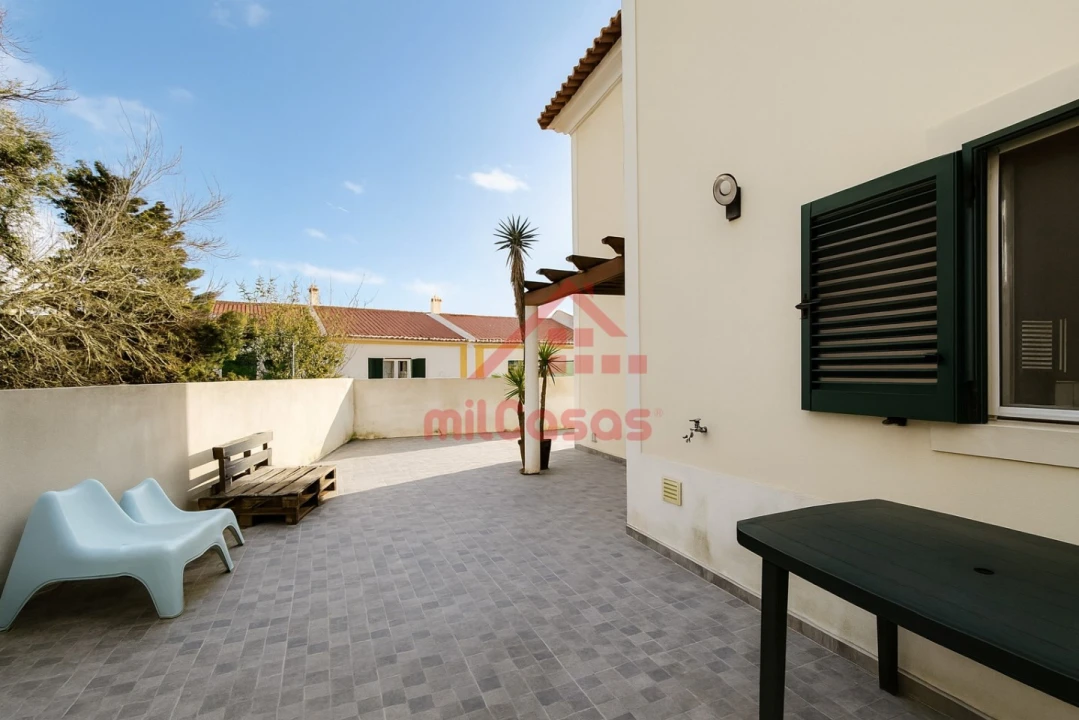 Moradia T3 para Venda em Ericeira Foto 23