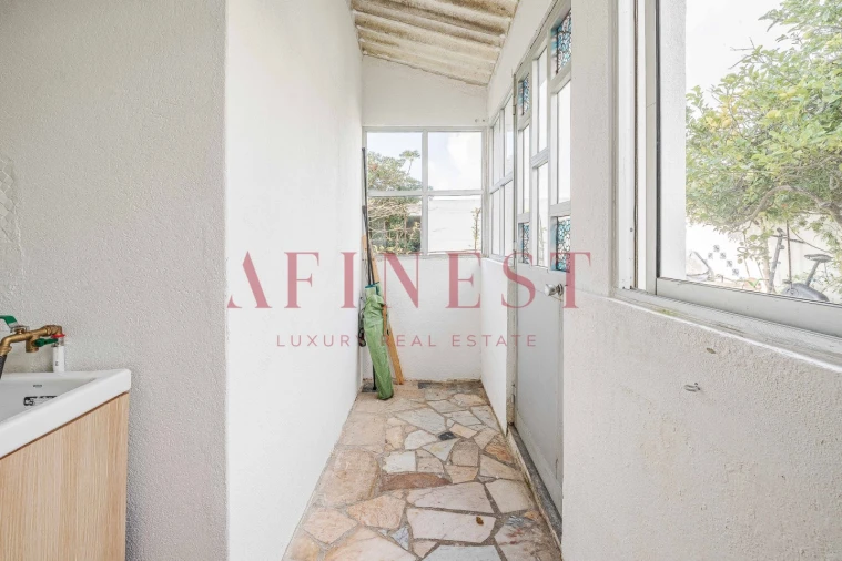 Moradia T5 para Venda em Carcavelos e Parede Foto 51