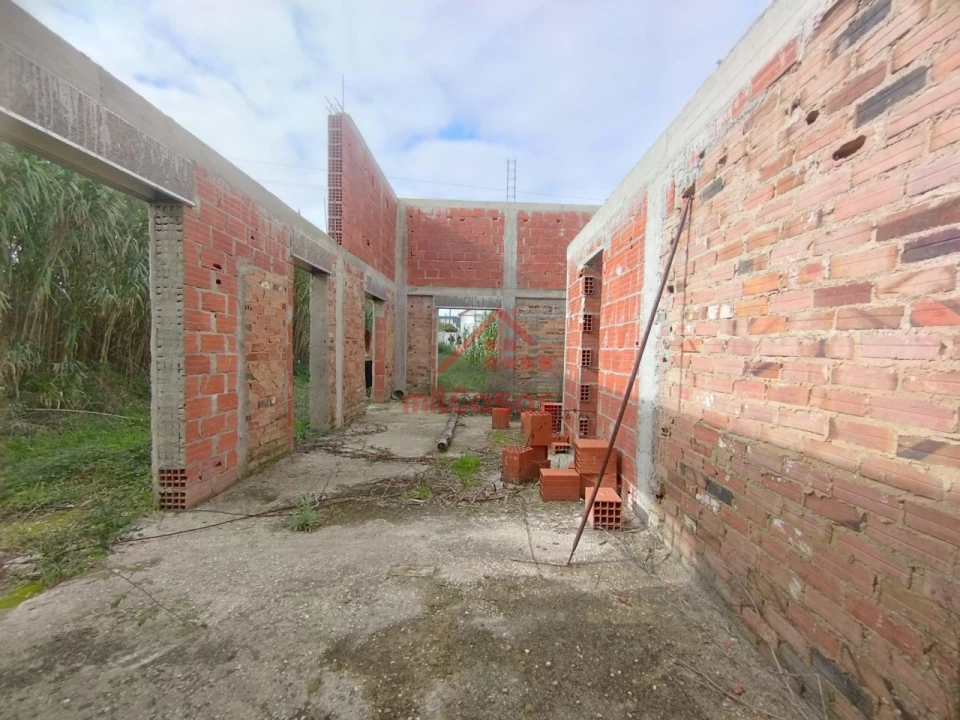 Moradia T2 para Venda em Silveira Foto 17