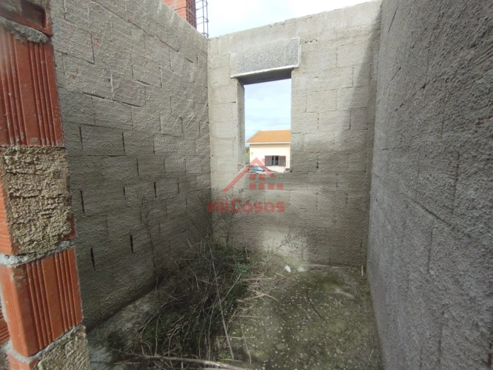 Moradia T2 para Venda em Silveira Foto 20