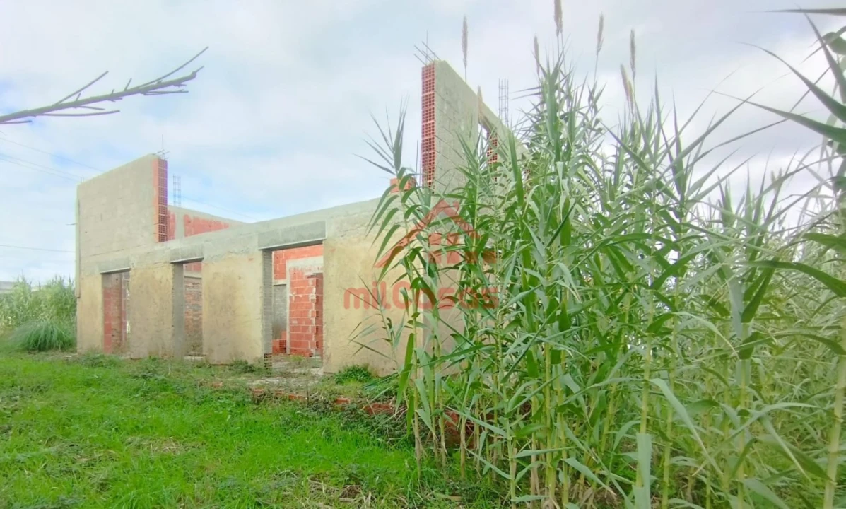 Moradia T2 para Venda em Silveira Foto 1