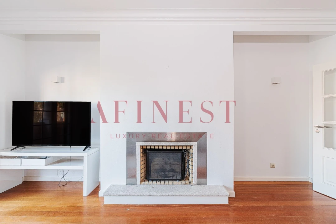 Apartamento T3 para Arrendamento em Santa Maria e São Miguel, São Martinho, São Pedro Penaferrim Foto 10