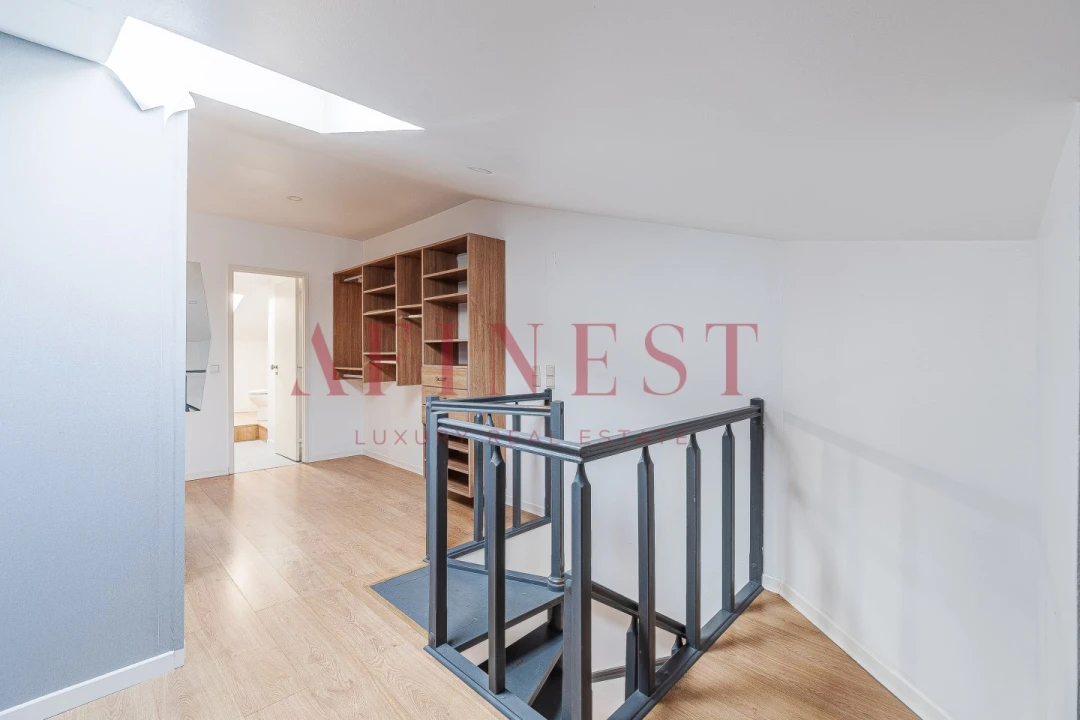 Apartamento T3 para Arrendamento em Santa Maria e São Miguel, São Martinho, São Pedro Penaferrim Foto 18