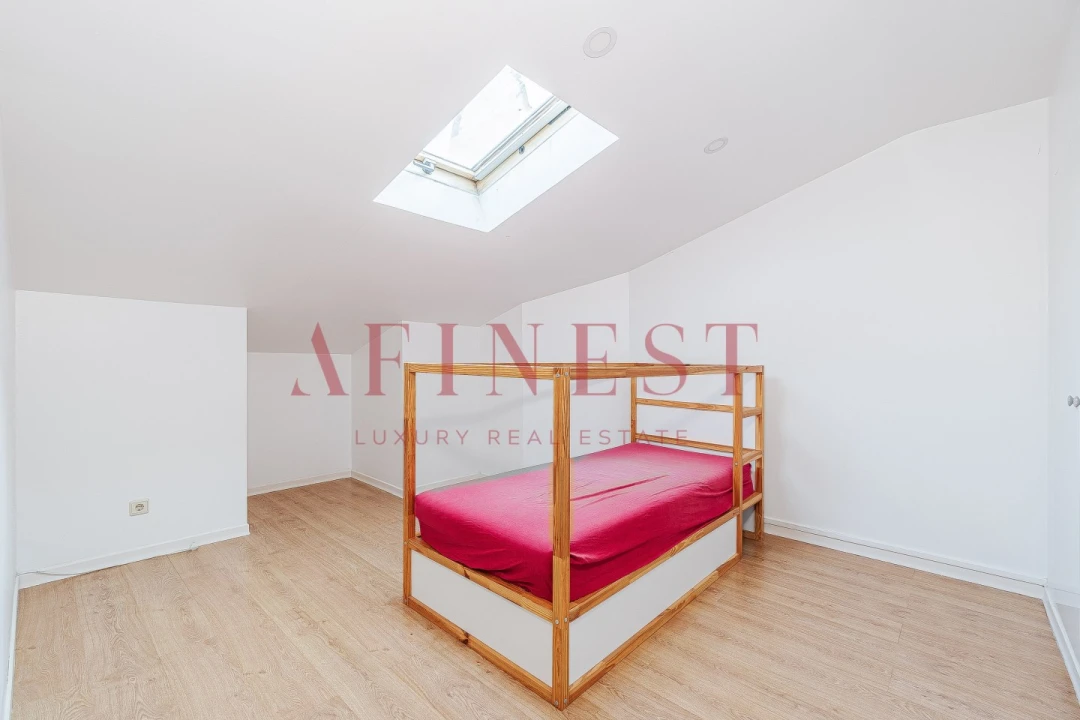 Apartamento T3 para Arrendamento em Santa Maria e São Miguel, São Martinho, São Pedro Penaferrim Foto 20