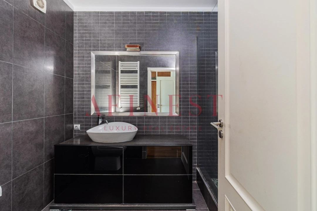 Apartamento T3 para Arrendamento em Santa Maria e São Miguel, São Martinho, São Pedro Penaferrim Foto 36