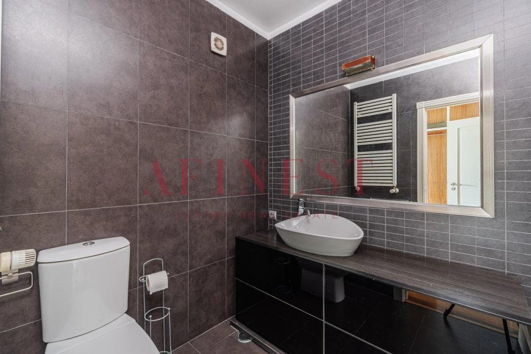 Apartamento T3 para Arrendamento em Santa Maria e São Miguel, São Martinho, São Pedro Penaferrim Foto 37