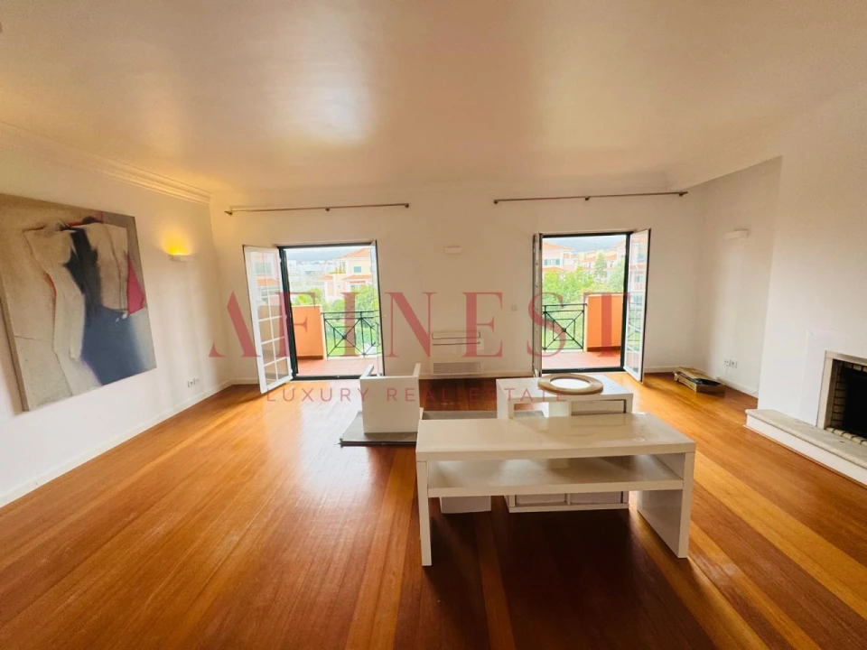 Apartamento T3 para Arrendamento em Santa Maria e São Miguel, São Martinho, São Pedro Penaferrim Foto 3