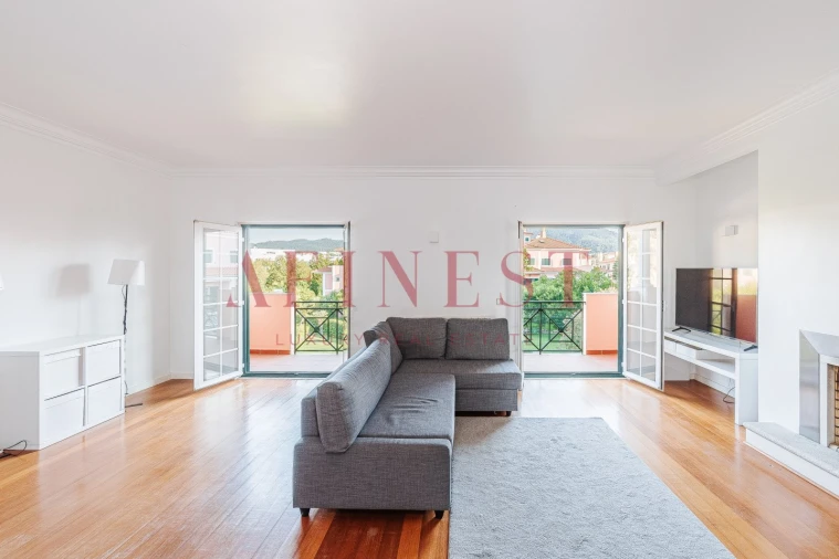 Apartamento T3 para Arrendamento em Santa Maria e São Miguel, São Martinho, São Pedro Penaferrim Foto 11