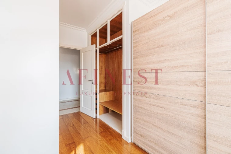 Apartamento T3 para Arrendamento em Santa Maria e São Miguel, São Martinho, São Pedro Penaferrim Foto 33