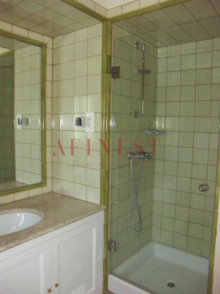 Moradia T6 para Arrendamento em Cascais e Estoril Foto 6