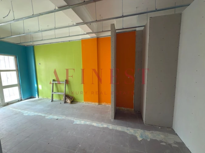 Apartamento T2 para Venda em Agualva e Mira-Sintra Foto 6