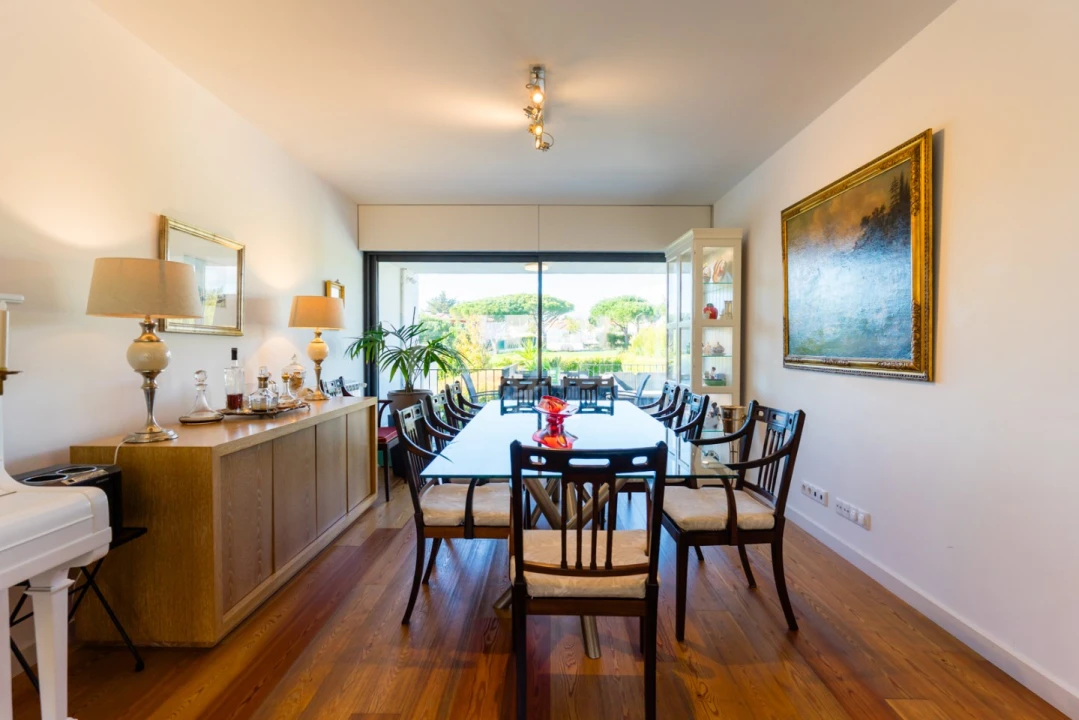 Moradia T6 para Venda em Alcabideche Foto 7