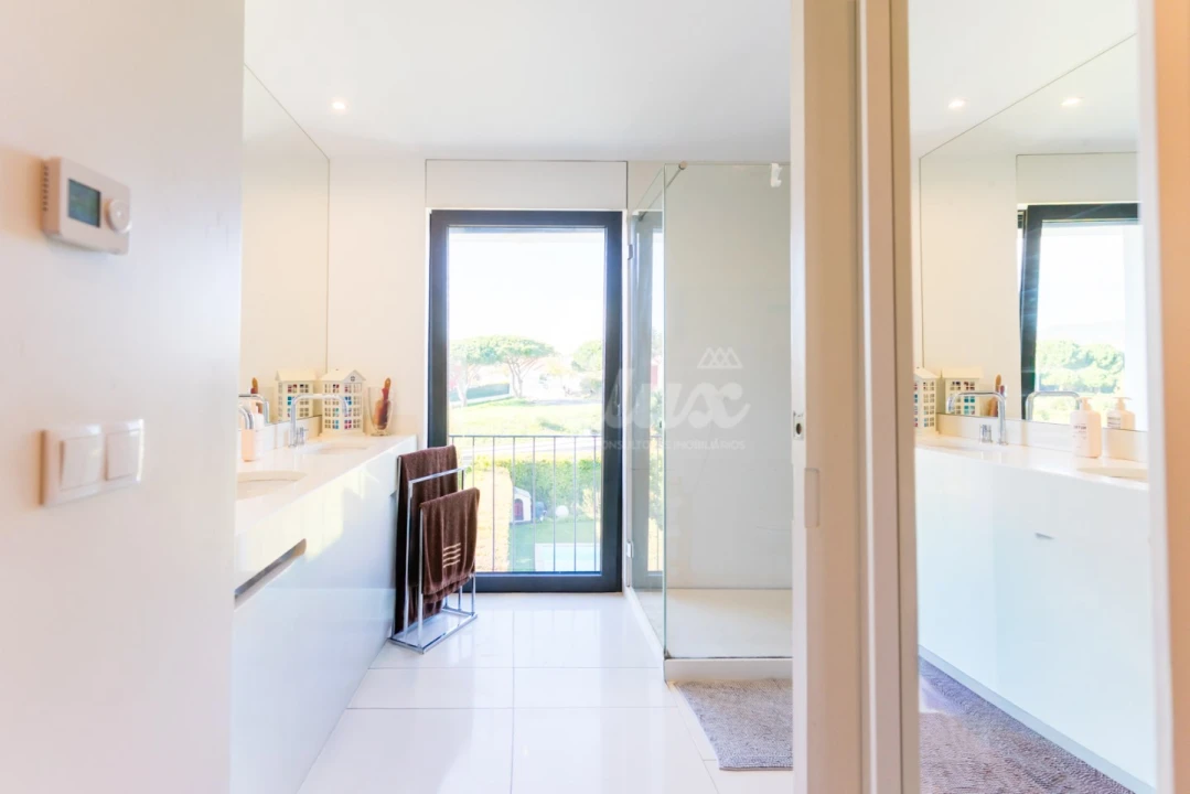 Moradia T6 para Venda em Alcabideche Foto 20