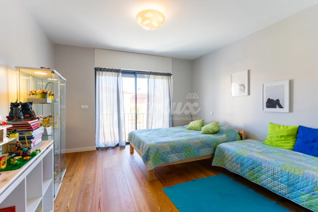 Moradia T6 para Venda em Alcabideche Foto 21