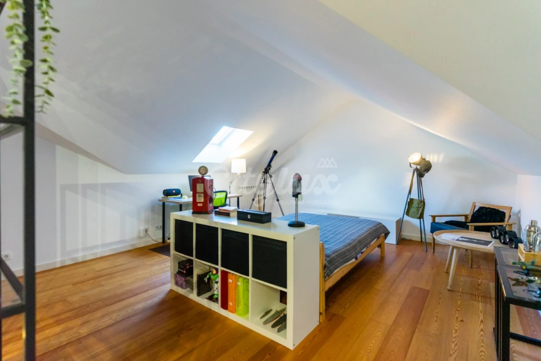 Moradia T6 para Venda em Alcabideche Foto 27