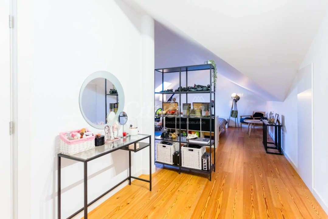 Moradia T6 para Venda em Alcabideche Foto 32