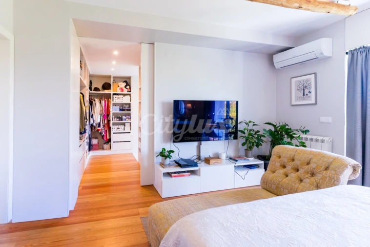 Moradia T6 para Venda em Alcabideche Foto 18