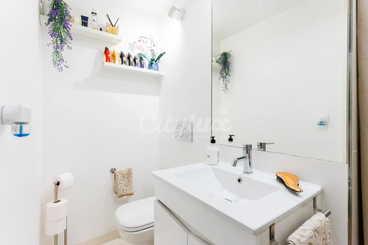 Moradia T6 para Venda em Alcabideche Foto 38