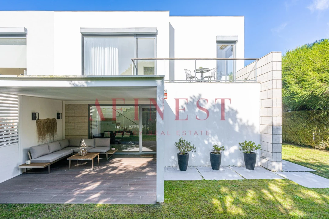 Moradia T3 para Arrendamento em Charneca de Caparica e Sobreda Foto 5