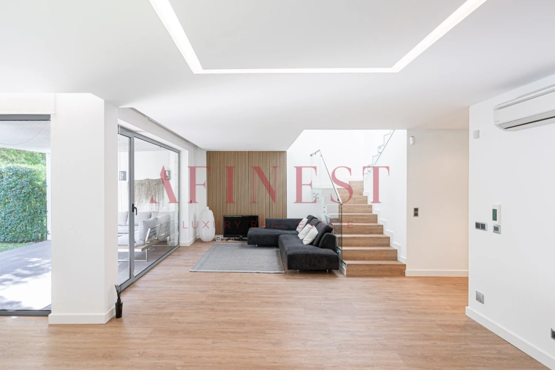 Moradia T3 para Arrendamento em Charneca de Caparica e Sobreda Foto 14